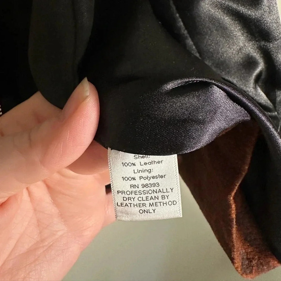 Dennis by Dennis Basso 100% leather suede Moto Animal Print size Large - Picture 5 of 5